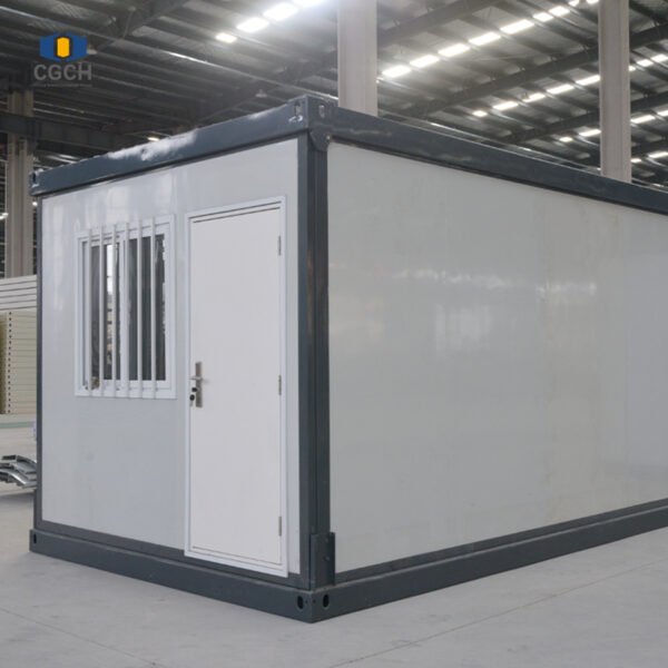 The Z-Fold folding container house with CGCH wood grain. Natural teak texture. Military-grade folding design. Resistant to cracking at -30°C. Quickly unfolds in 3 minutes.